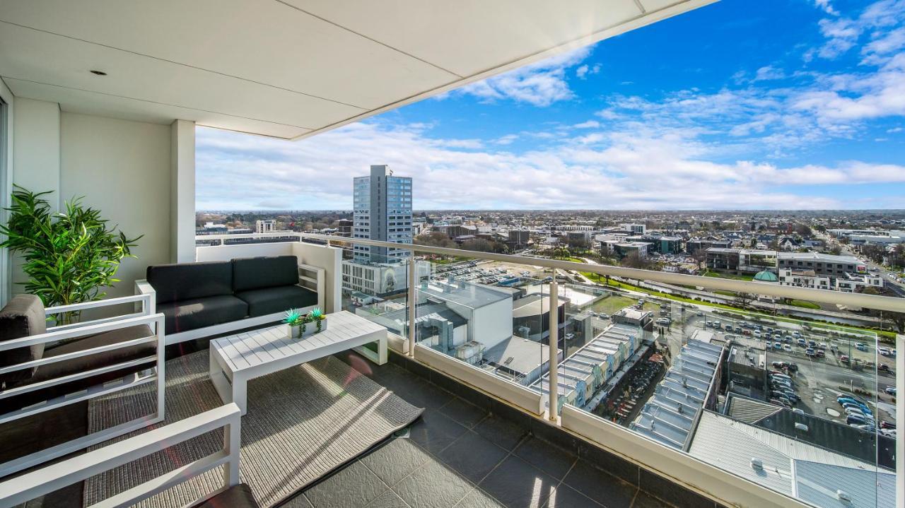 Central City View With Free Valet Parking Christchurch Esterno foto